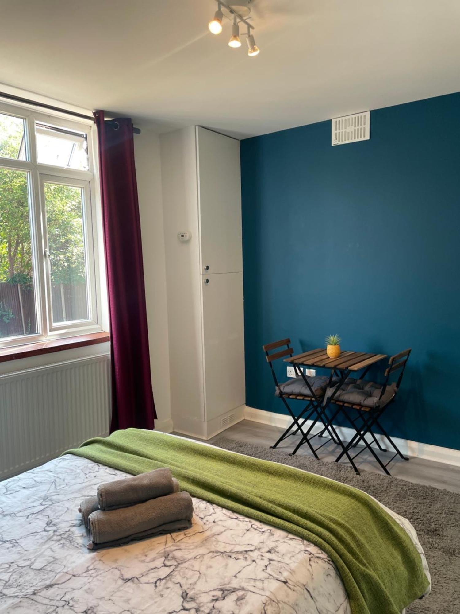 Willesden Green Rooms London Exterior foto
